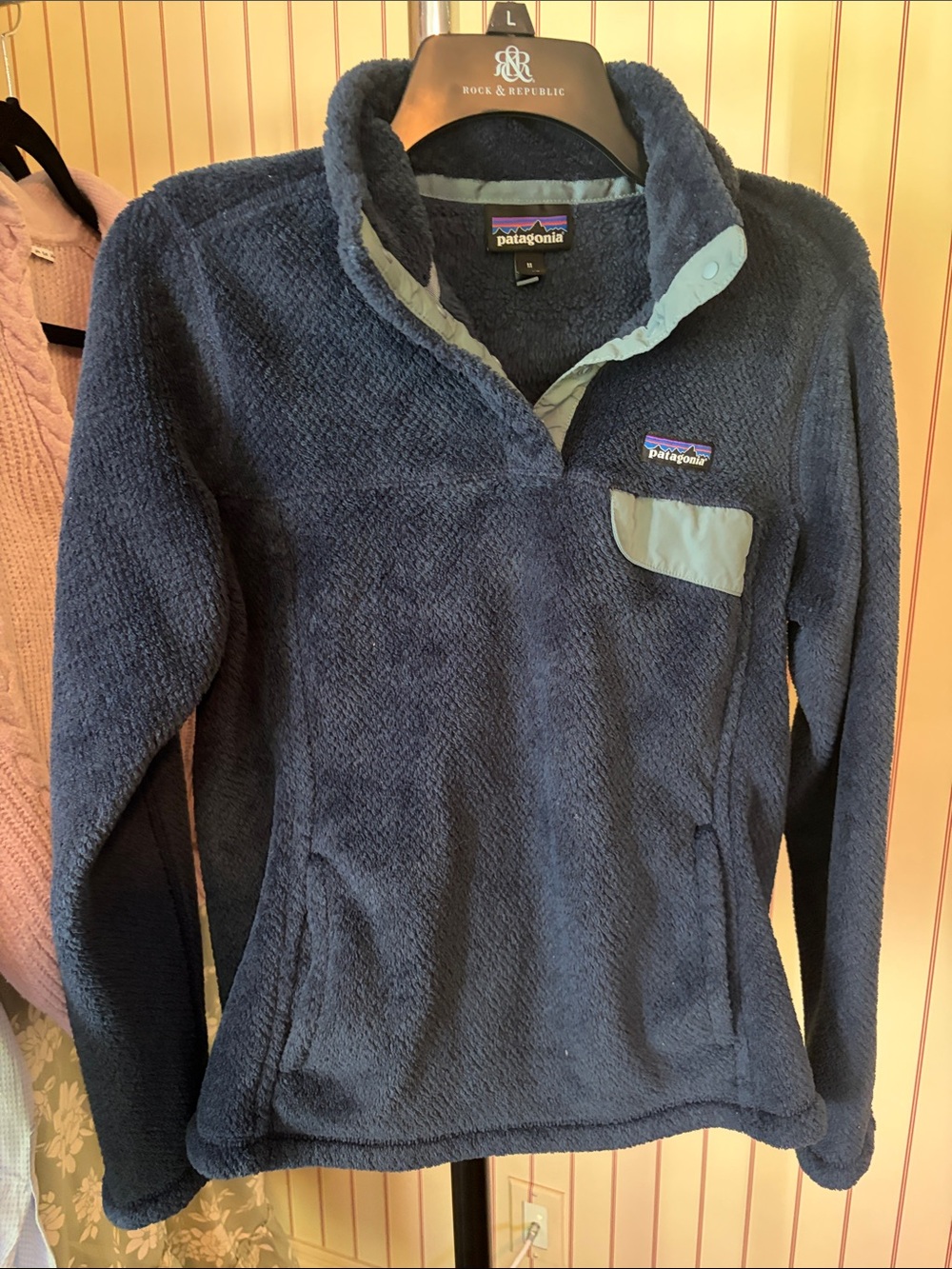Patagonia Women's Navy Blue Snap-Front Fleece Pullover